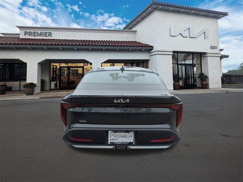 New 2026 Kia K4 LXS image 7