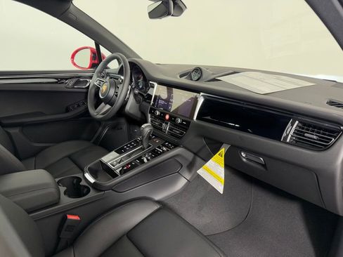 New 2026 Porsche Macan AWD/4WD image 16