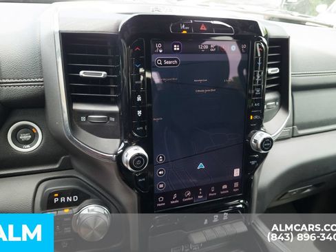 Used 2025 RAM 1500 Laramie AWD/4WD image 24