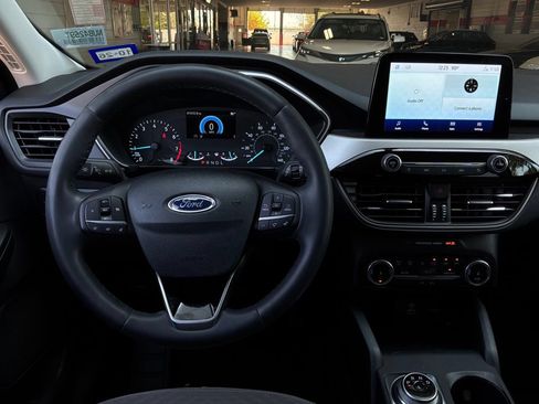 Used 2022 Ford Escape SE w/ Convenience Package FWD image 13