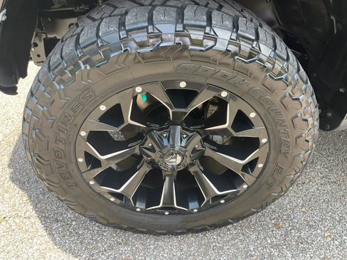 Used 2018 Toyota 4Runner SR5 Premium AWD/4WD image 9