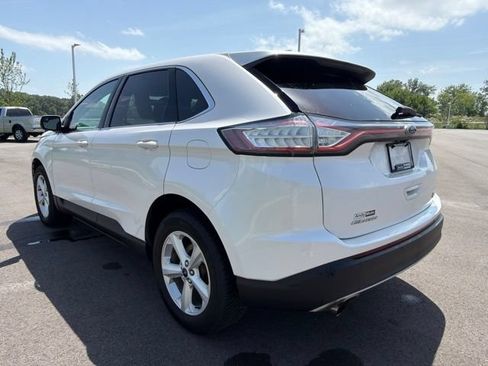 Used 2017 Ford Edge SEL w/ Canadian Touring Package FWD image 12