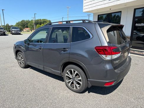 Used 2024 Subaru Forester Limited AWD/4WD image 7
