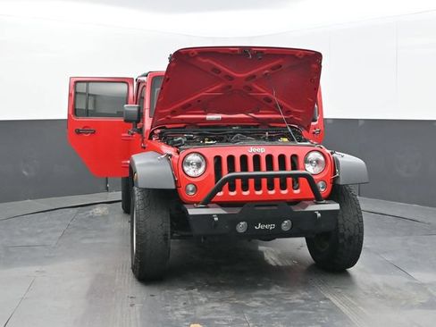 Used 2015 Jeep Wrangler Unlimited Sport w/ Quick Order Package 24S AWD/4WD image 61