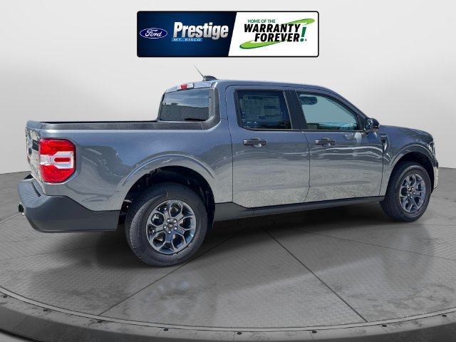 New 2026 Ford Maverick XLT w/ XLT Luxury Package FWD image 4