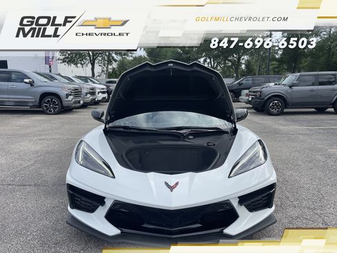 Used 2025 Chevrolet Corvette Stingray Preferred Conv w/ Stealth Interior Trim Package RWD image 10