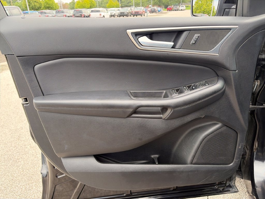 Used 2024 Ford Edge SEL w/ Convenience Package AWD/4WD image 13