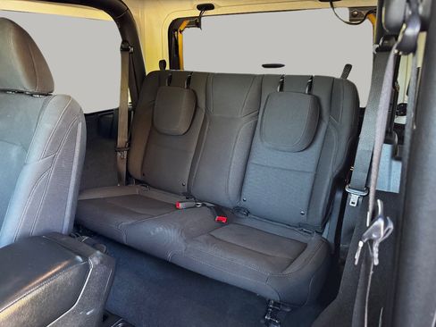 Used 2020 Jeep Wrangler Sport image 14