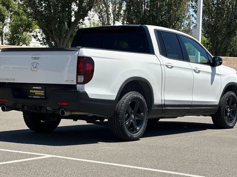 Certified 2023 Honda Ridgeline Black Edition image 4