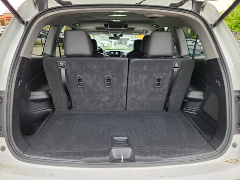 Used 2021 Honda Pilot Touring image 21