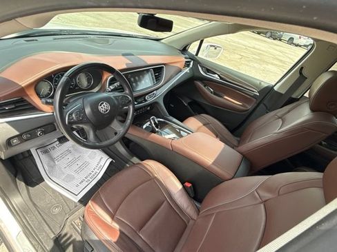 Certified 2019 Buick Enclave Avenir w/ Avenir Technology Package AWD/4WD image 17