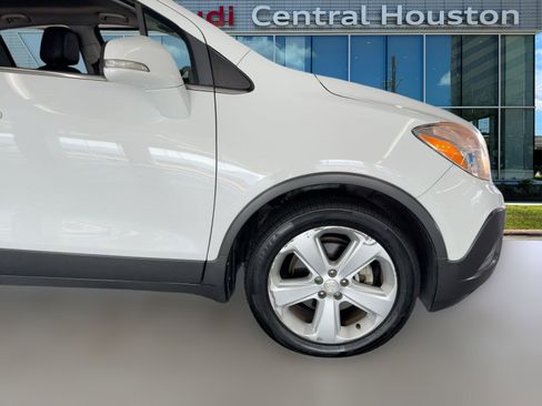 Used 2016 Buick Encore FWD 4dr image 12