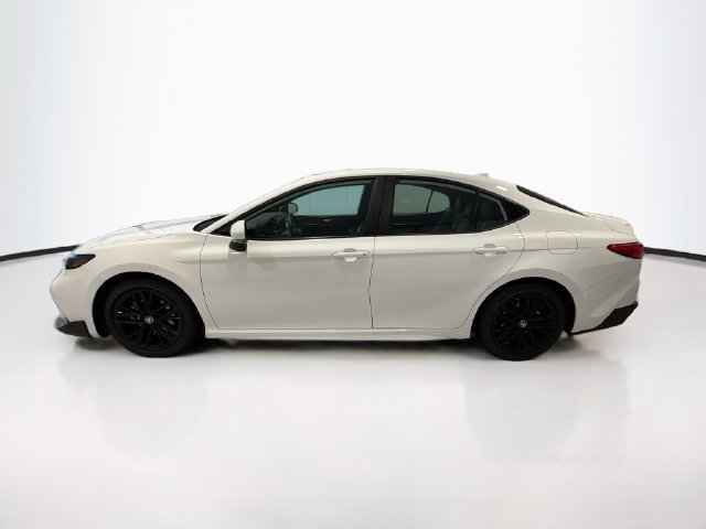 Certified 2026 Toyota Camry SE FWD image 4