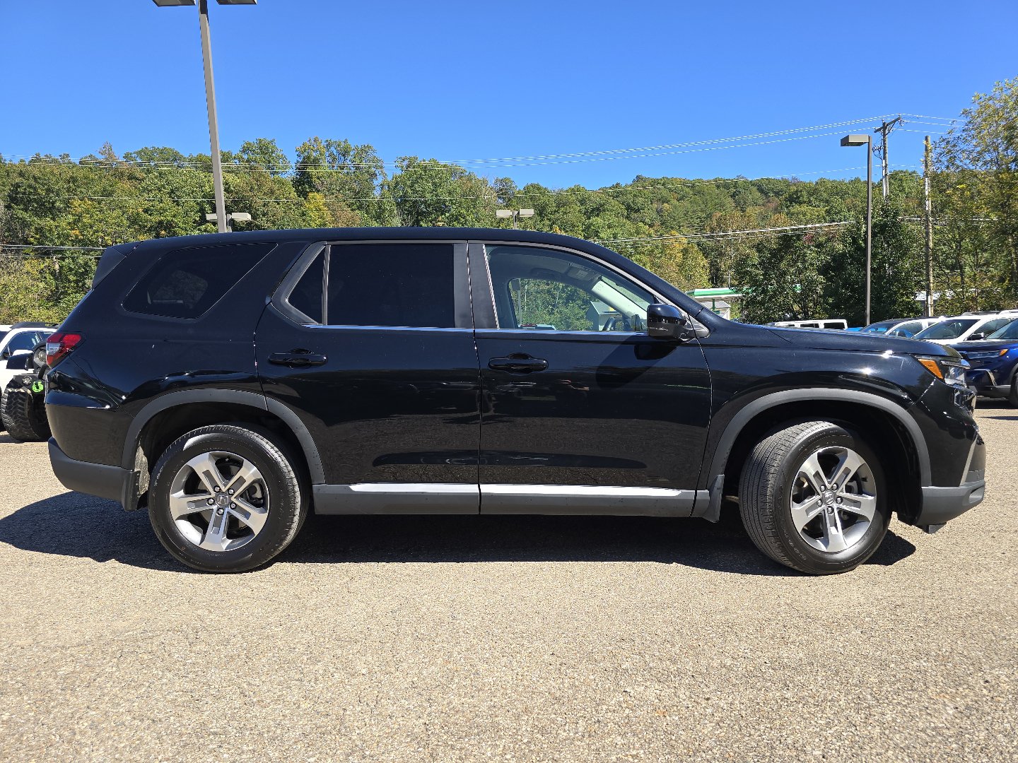 Used 2024 Honda Pilot EX-L image 18