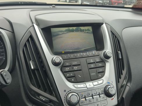 Used 2015 Chevrolet Equinox LT w/ Driver Convenience Package FWD image 16