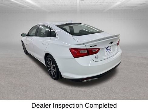 Used 2022 Chevrolet Malibu RS image 9