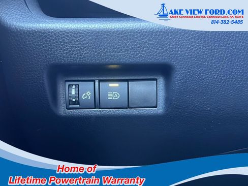 Used 2019 Toyota RAV4 XLE image 19