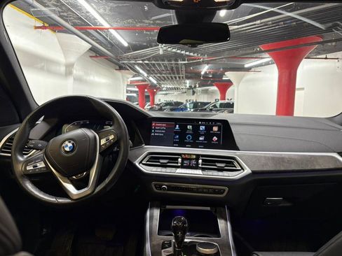 Used 2022 BMW X5 xDrive40i w/ Premium Package image 30