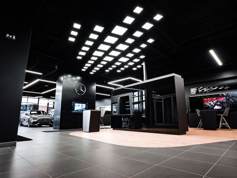 Used 2025 Mercedes-Benz GLC 300 4MATIC image 7