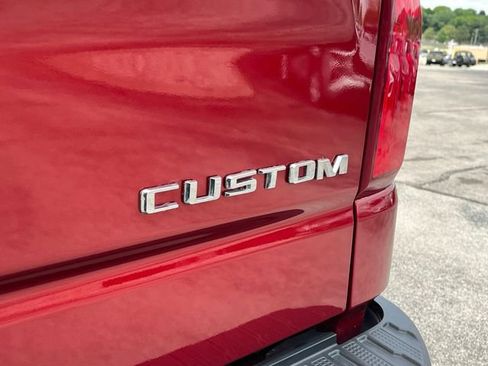 Used 2021 Chevrolet Silverado 1500 Custom Trail Boss AWD/4WD image 14