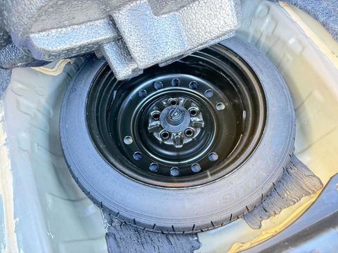 Used 2013 Honda Accord EX-L image 38