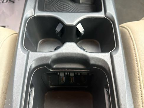 Used 2018 Honda CR-V EX-L image 18