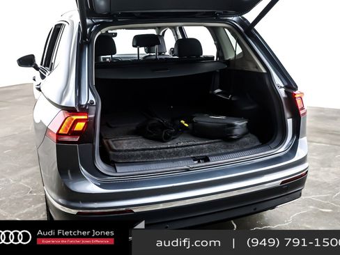 Used 2023 Porsche Taycan 4S image 23