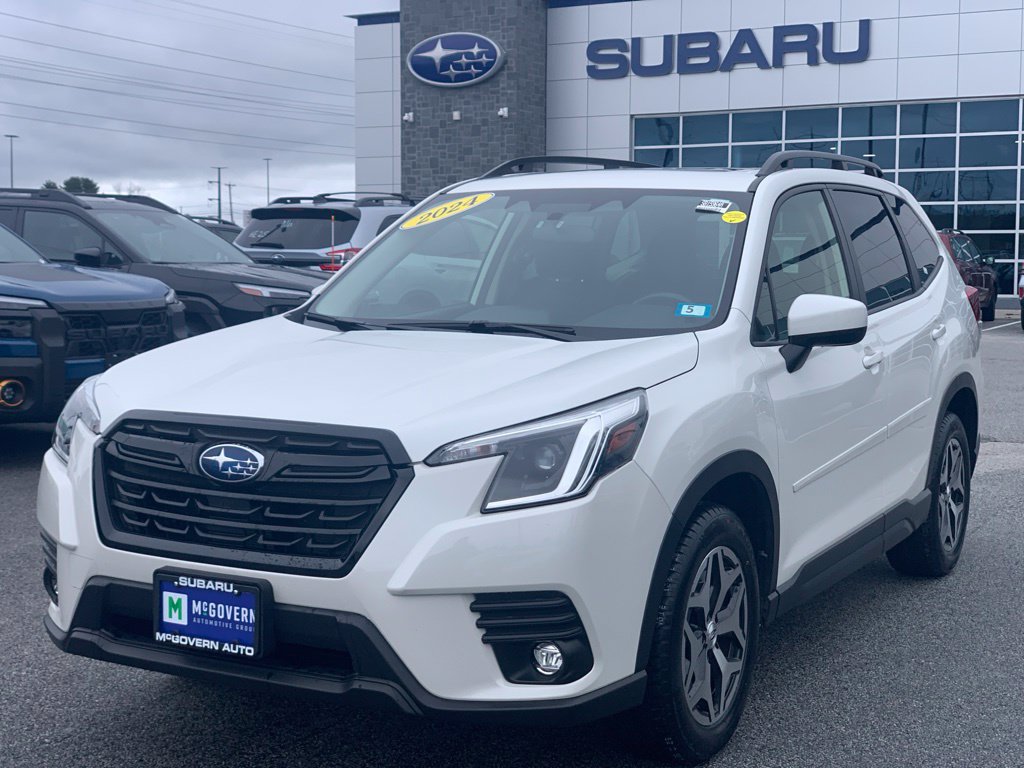 Used 2024 Subaru Forester Premium AWD/4WD image 6