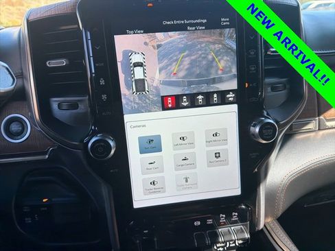 Used 2022 RAM 3500 Limited image 12