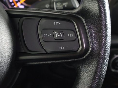 Used 2022 Jeep Wrangler Unlimited Sport AWD/4WD image 33