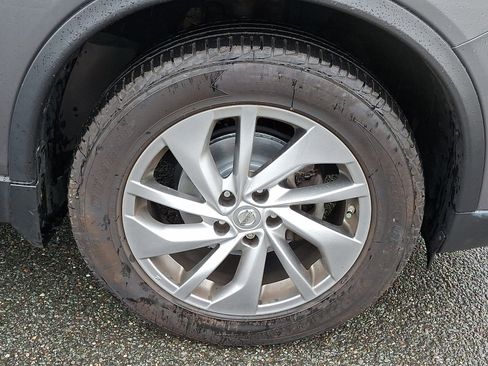 Used 2014 Nissan Rogue SL w/ SL Premium Package AWD/4WD image 9