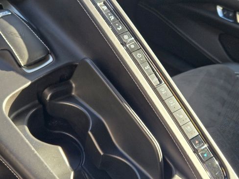 Used 2023 Chevrolet Corvette Stingray Premium Cpe w/ Z51 Performance Package image 23