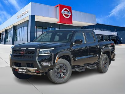 New 2026 Nissan Frontier PRO-4X w/ Tow Package