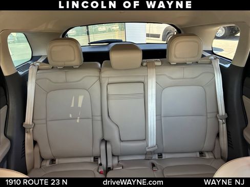 Certified 2023 Lincoln Corsair AWD image 15