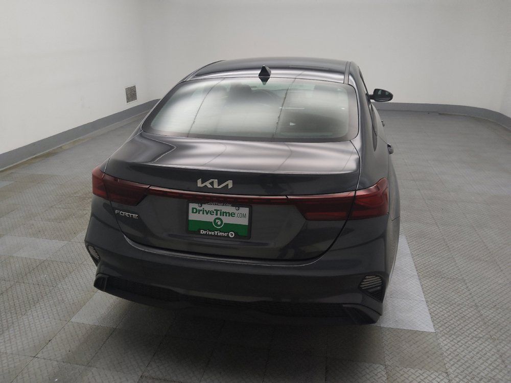 Used 2024 Kia Forte LXS FWD image 7