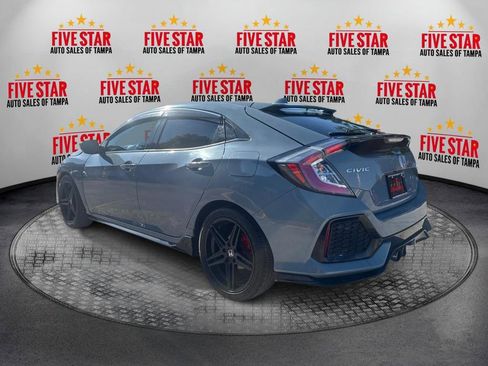Used 2017 Honda Civic Sport image 5