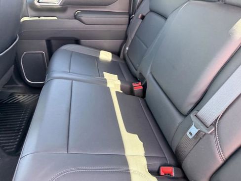 Used 2024 Chevrolet Silverado 2500 LTZ image 21