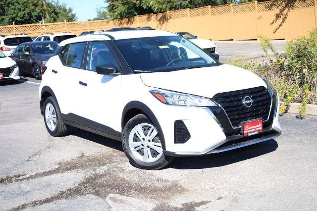 Certified 2025 Nissan Kicks Play S FWD image 2