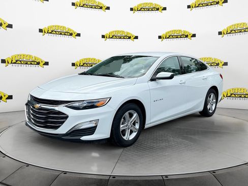 Used 2022 Chevrolet Malibu LS w/ Driver Confidence Package FWD image 1