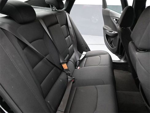 Used 2024 Chevrolet Malibu LT image 21