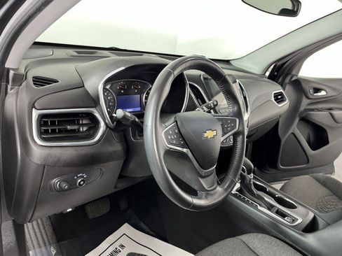 Used 2022 Chevrolet Equinox LT AWD/4WD image 16
