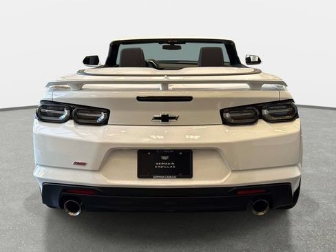 Used 2021 Chevrolet Camaro SS RWD image 4