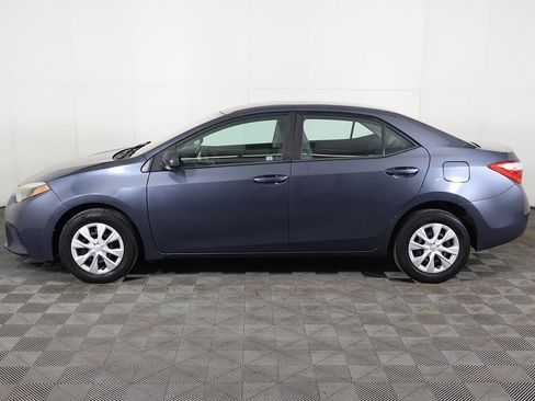 Used 2015 Toyota Corolla L image 10