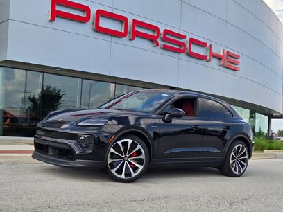 New 2025 Porsche Macan 4S Electric