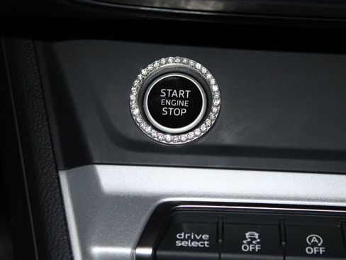 Used 2023 Audi Q3 2.0T Premium Plus w/ Premium Plus Package image 41