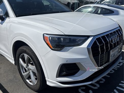 Used 2020 Audi Q3 2.0T Premium w/ Convenience Package AWD/4WD image 6