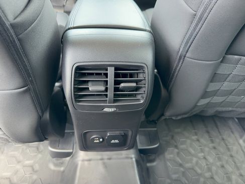 Used 2023 Ford Bronco Sport Badlands image 30