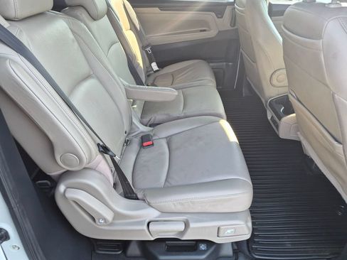 Used 2020 Honda Odyssey Elite image 19