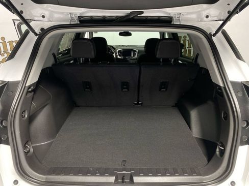 Certified 2023 GMC Terrain SLE w/ Driver Convenience Package FWD image 22