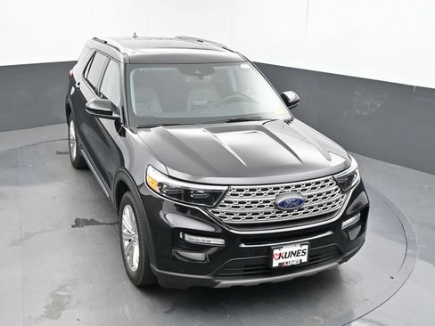 Used 2023 Ford Explorer Limited w/ Limited Technology Package AWD/4WD image 30